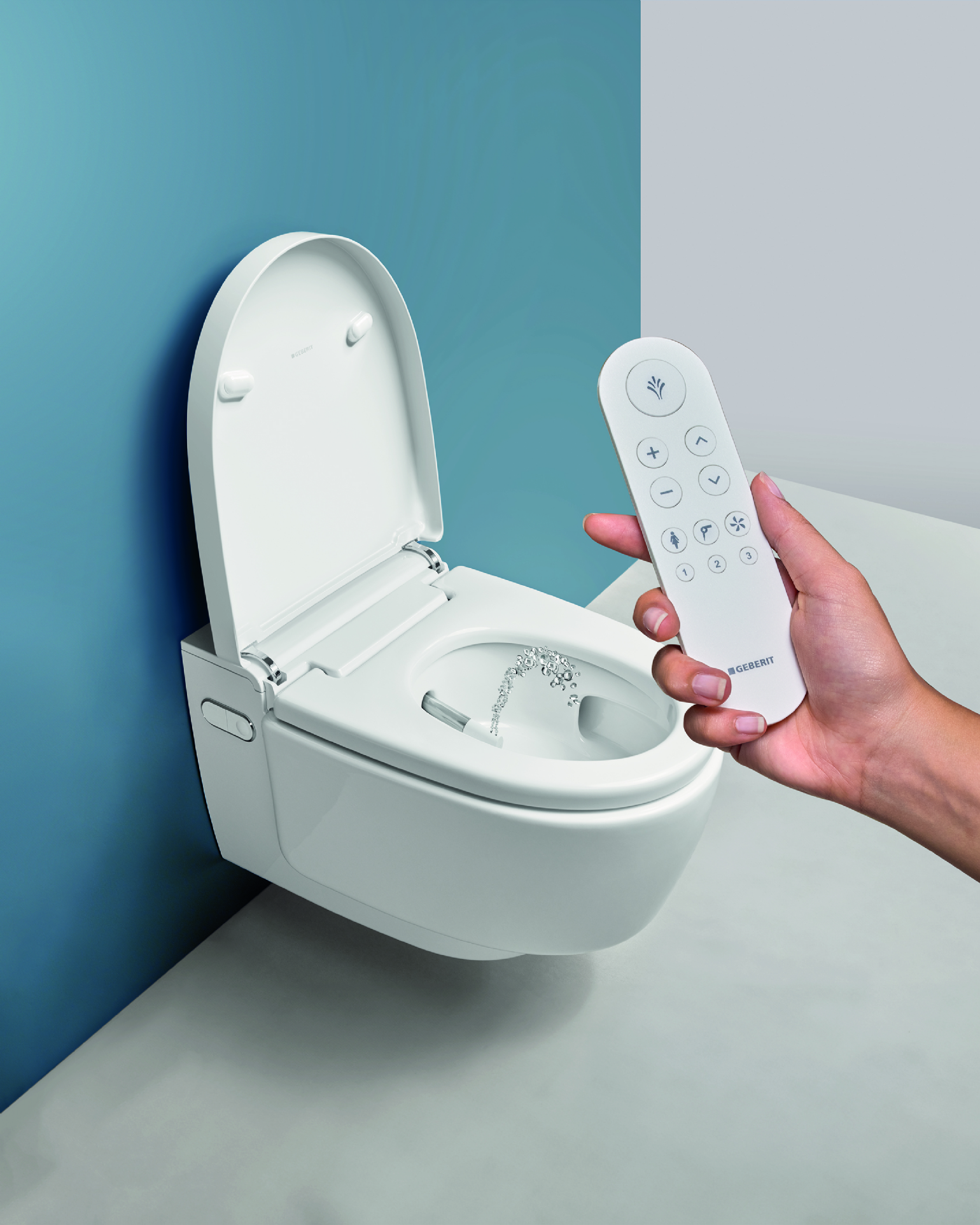 2024_Geberit AquaClean_WhirlSpray Communication_Mera Classic_Remote Control_WEB